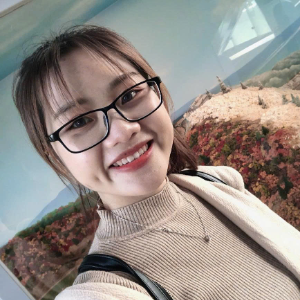 Ms Trần Hằng: